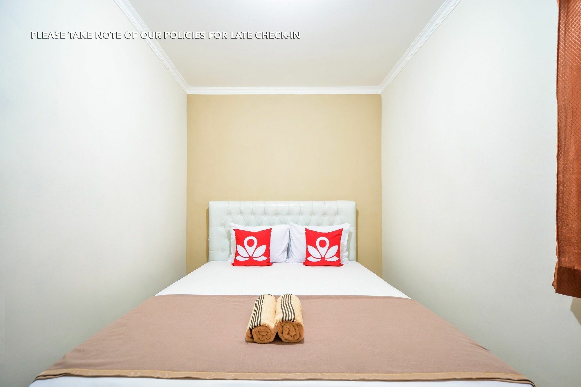 Zen Rooms Abuserin Fatmawati Cilandak  Экстерьер фото